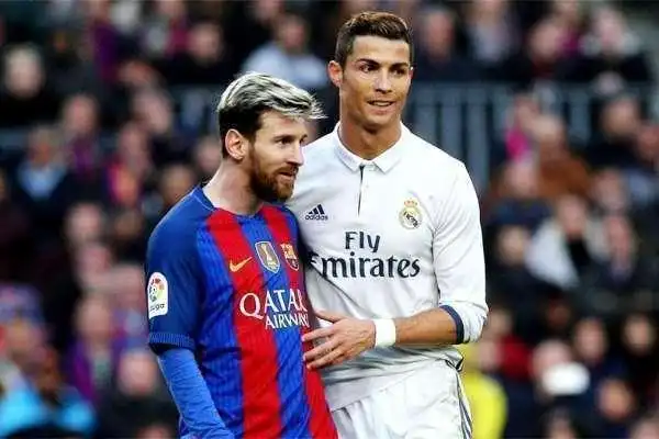 菲尼亚在本 菲尼亚在本