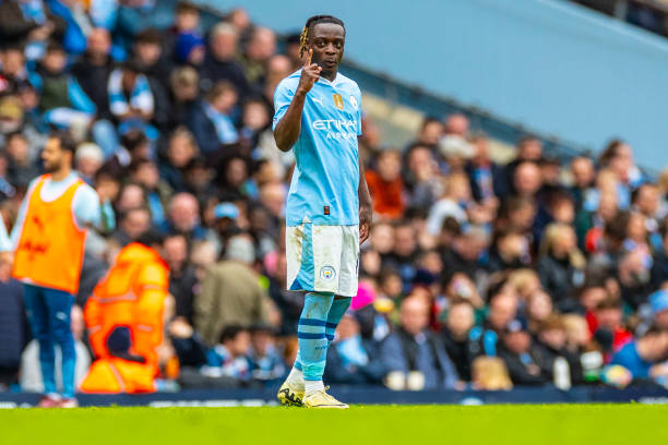 穿白袜以配 穿白袜以配